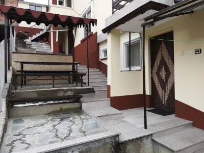 Стаи за гости "Мандева"