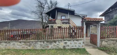 Къща „Слънчево утро“