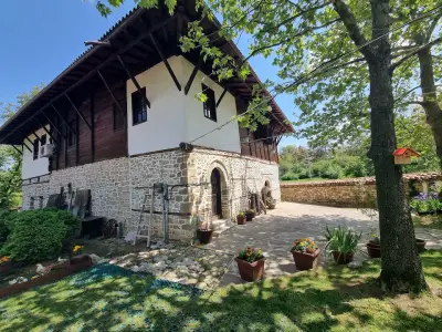 Hotel Izvora - Garden Retreat