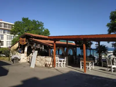 The American Hotel