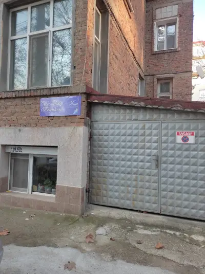 Студио за маникюр Яна