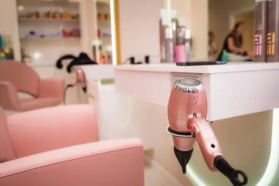 NOA Beauty Lounge