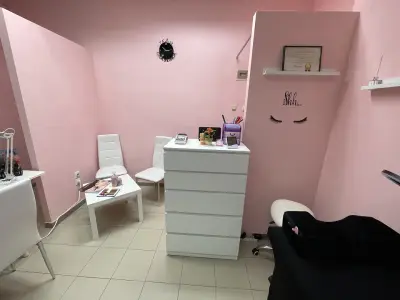 Слънчеви момичета салон за маникюр и педикюр