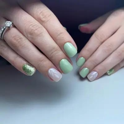 Tati Nails Салон за маникюр