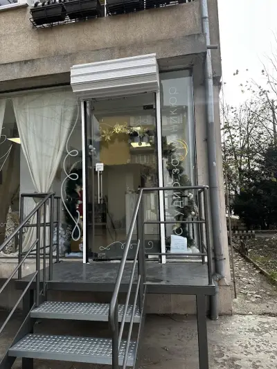 “КифлЪ”- студио за маникюр