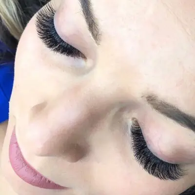 Lash Queen Professional Academy Smolyan