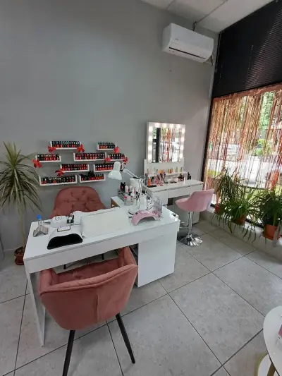ND Nails Studio