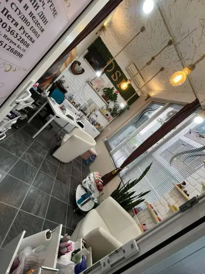 RS Nails & Beauty