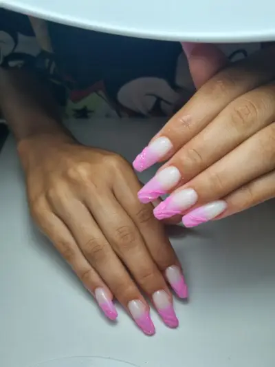 Подолог HH nails salon Терапевтичен педикюр