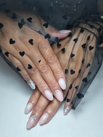 Подолог HH nails salon Терапевтичен педикюр