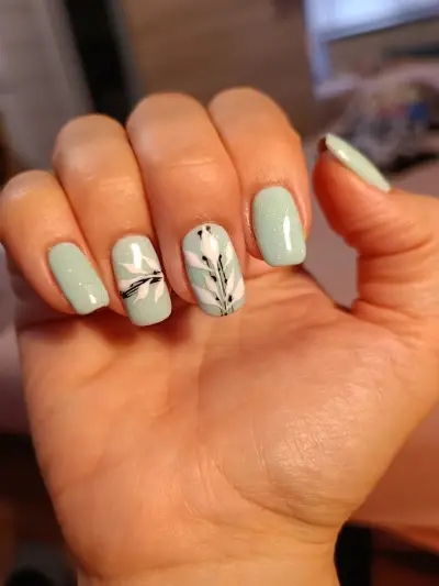 M-nails