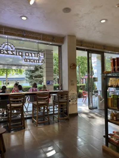 Rozino Farm Kitchen