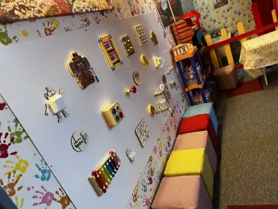 Детски Център MakKuin