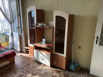 Изхвърляне стари мебели и електроуреди