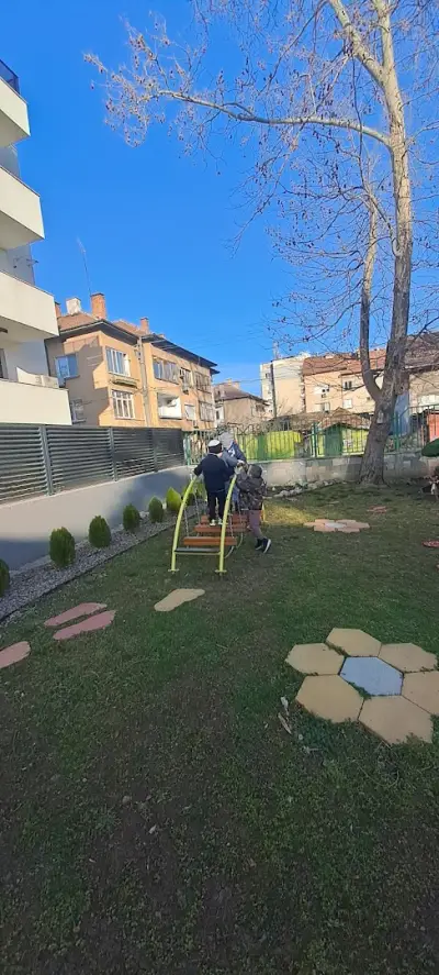 Щастливо детство