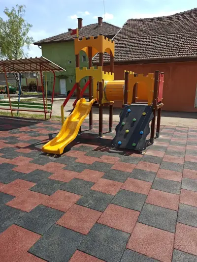 ДГ 9 Зора - Монтана