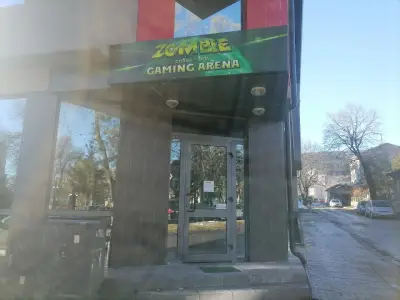 Coffee Bar & Gaming Arena - ZOMBIE