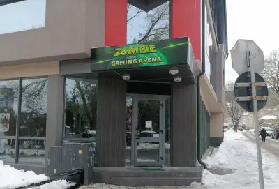 Coffee Bar & Gaming Arena - ZOMBIE