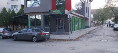 Coffee Bar & Gaming Arena - ZOMBIE