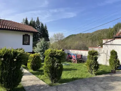 Къща за гости Сияйна Зора