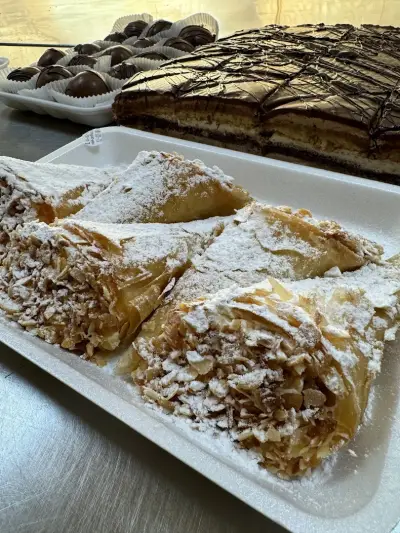 Пекарна Жар / Zhar Bakery