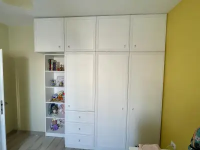 Обзавеждане Бг