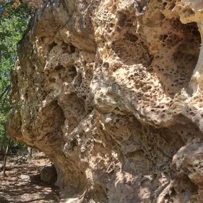 Глухите камъни
