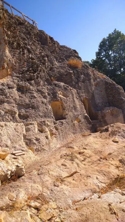 Глухите камъни