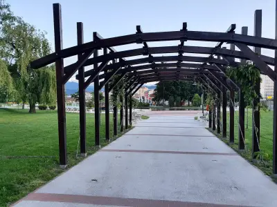 Крайискърец