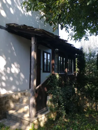 Къща Балканец