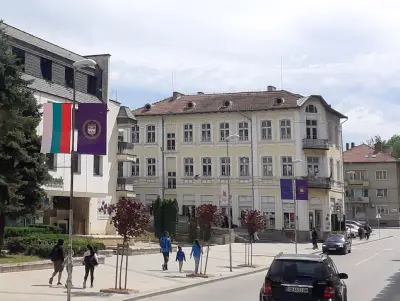 Банков клон на Алианц Банк България