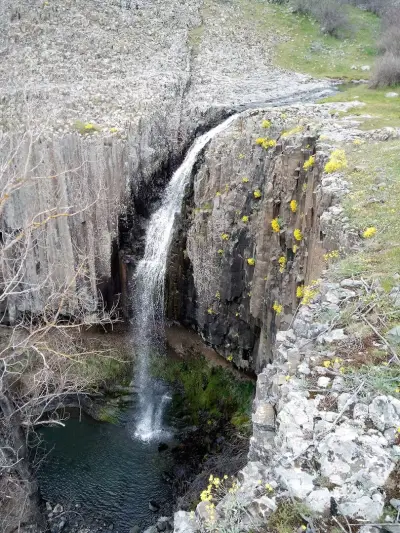 Водопад Кара ин(Водопад на Сътворението)