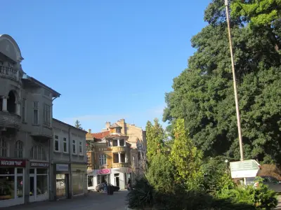 Алианц Банк България