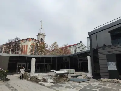Католическа катедрала на Пловдив „Свети Лудвиг“