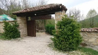 Complex Cherni Vrah