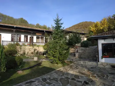 Complex Cherni Vrah