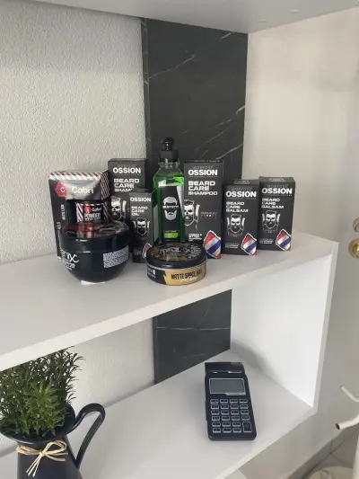 Snnake Barbershop-Царево