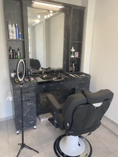 Snnake Barbershop-Царево