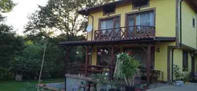 Къща за гости "ИЗГРЕВ"