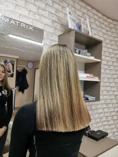 Фризьорско студио "Rose gold"