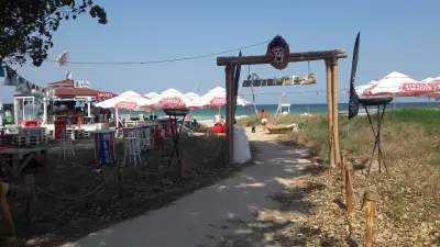 Krapets beach bar