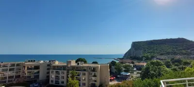Семеен Хотел Венера