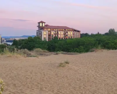 Chateau Del Marina Penthouses