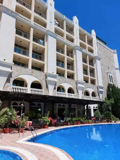 Art Hotel Babylon