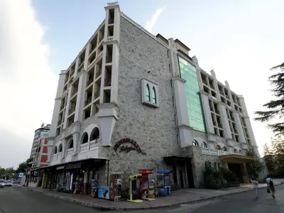 Art Hotel Babylon