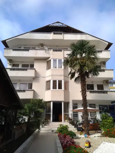 Albatros Hotel