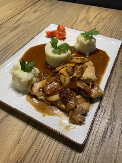 KATo bar/dinner