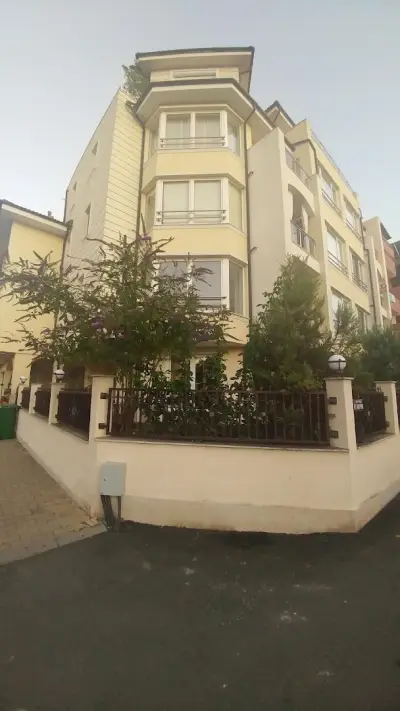 Excelsior Guest house