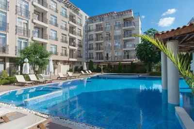 Dawn Park Complex