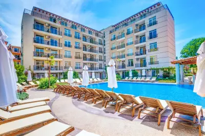 Dawn Park Complex